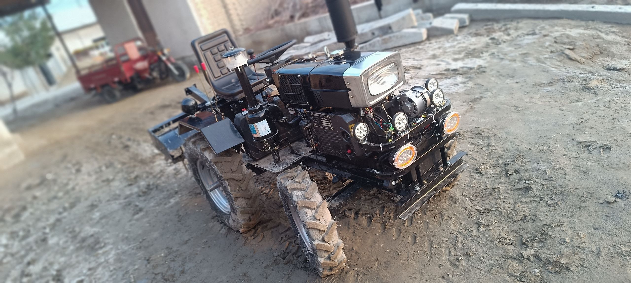 Zubir 1105 tiraktir